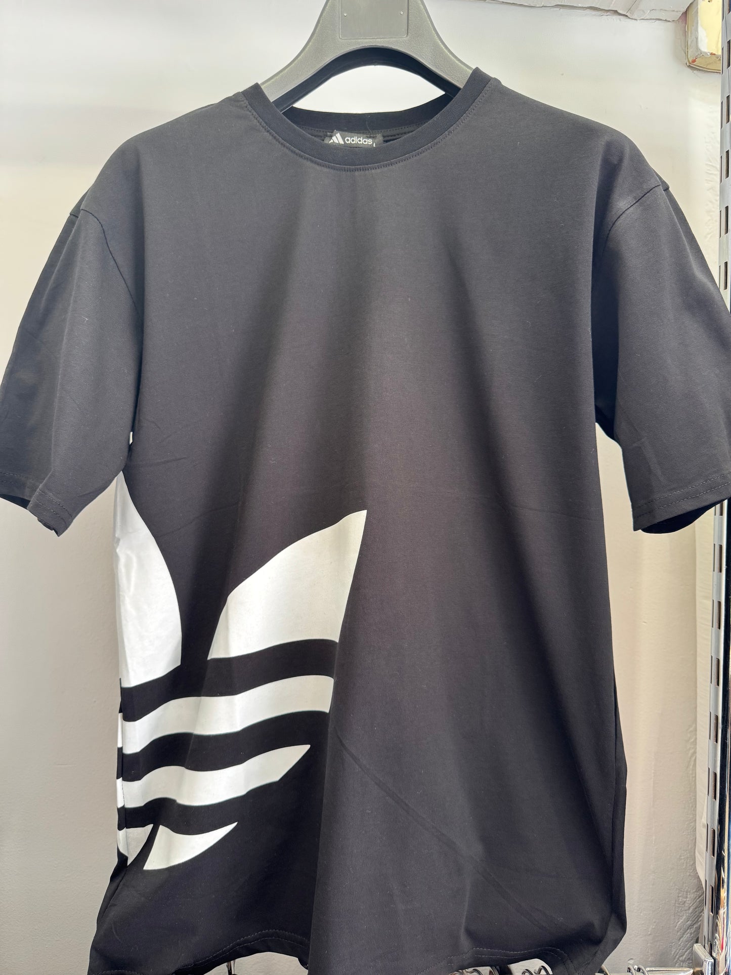 T-shirt Adidas