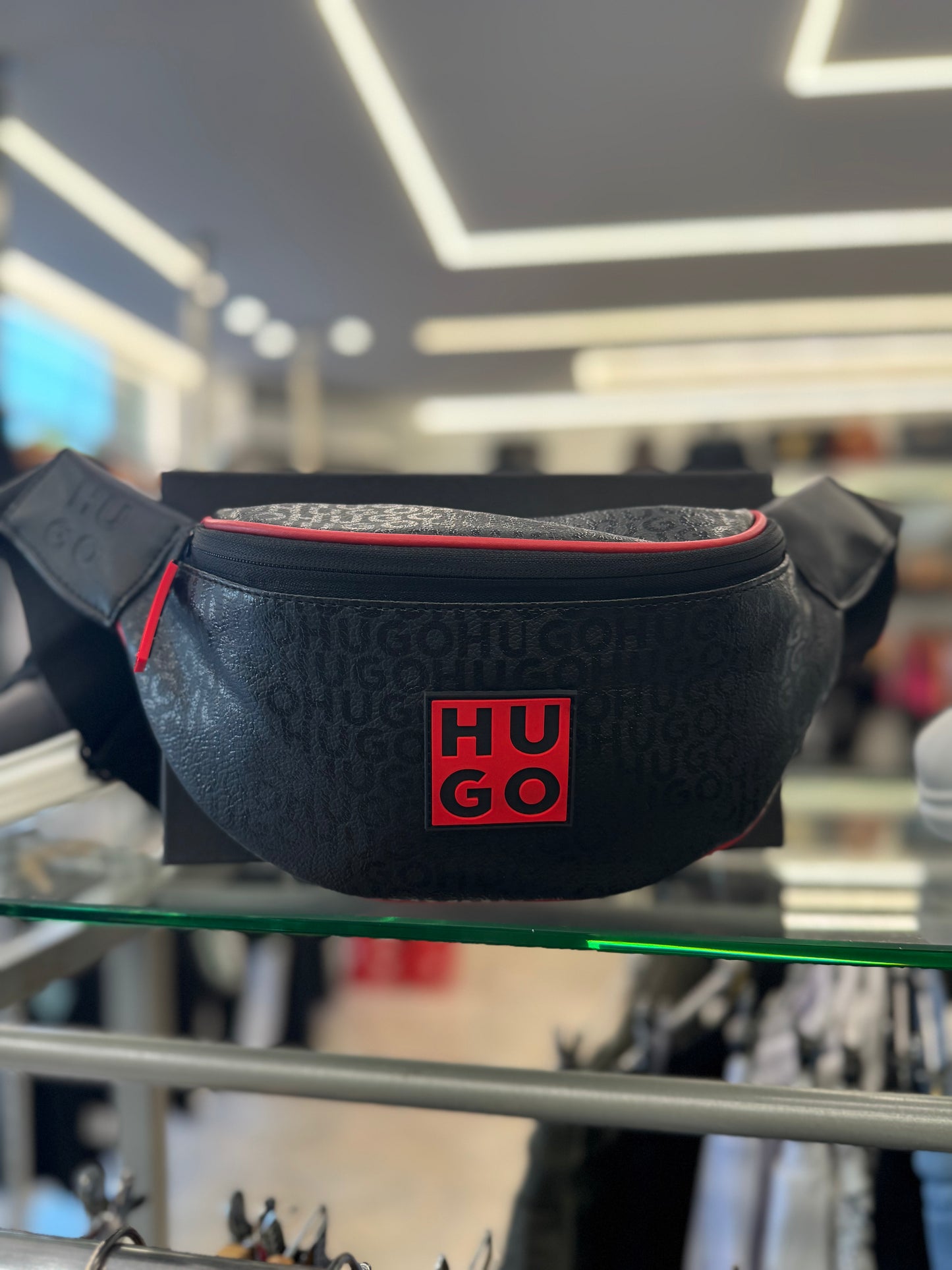 Τσαντάκι Hugo Boss