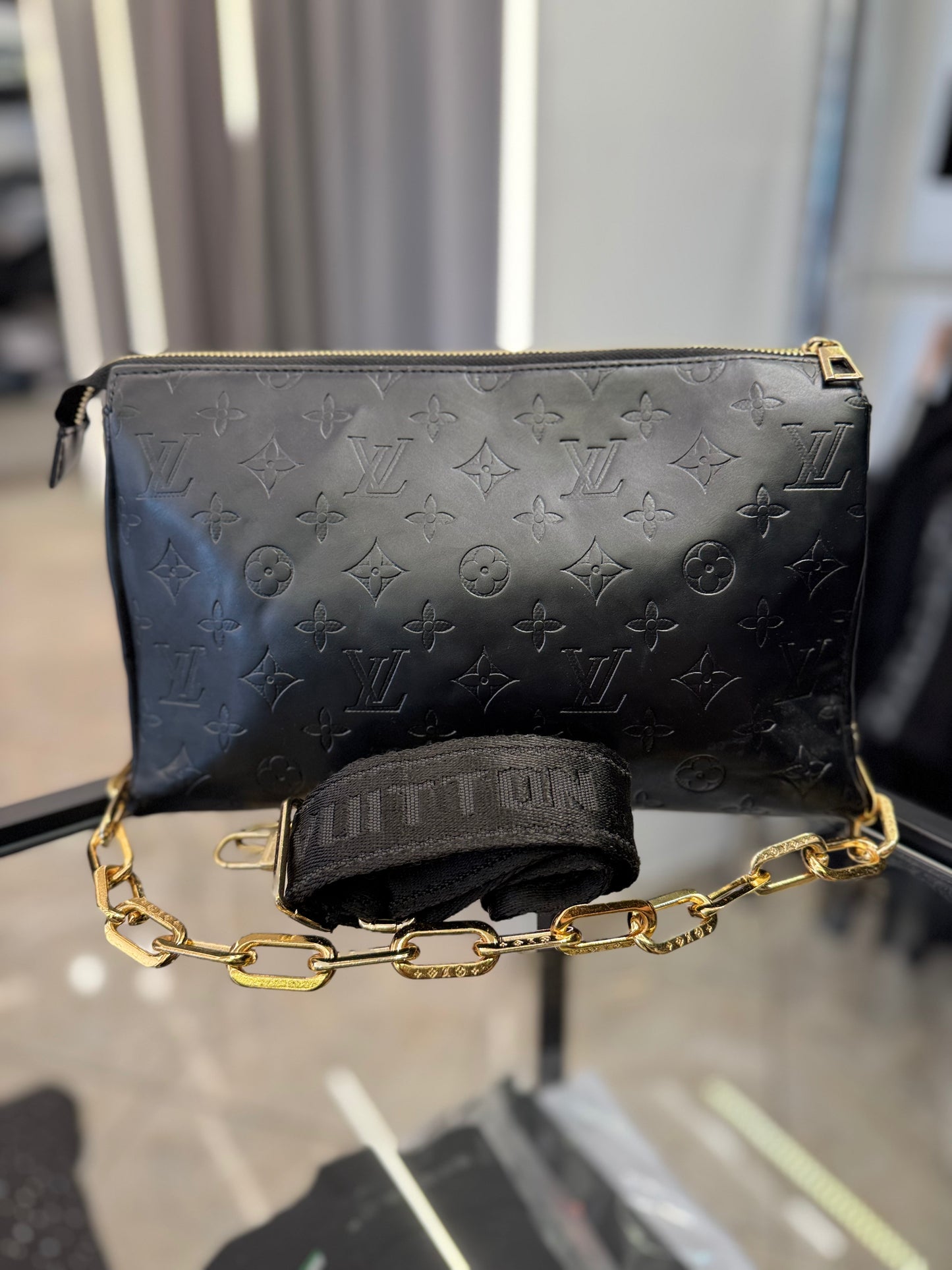 Τσαντάκι Γυναικείο Louis Vuitton