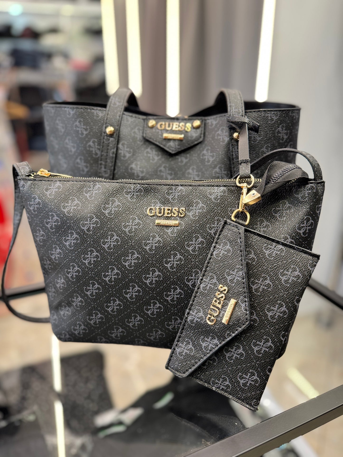 Γυναικεία Τσάντα Guess