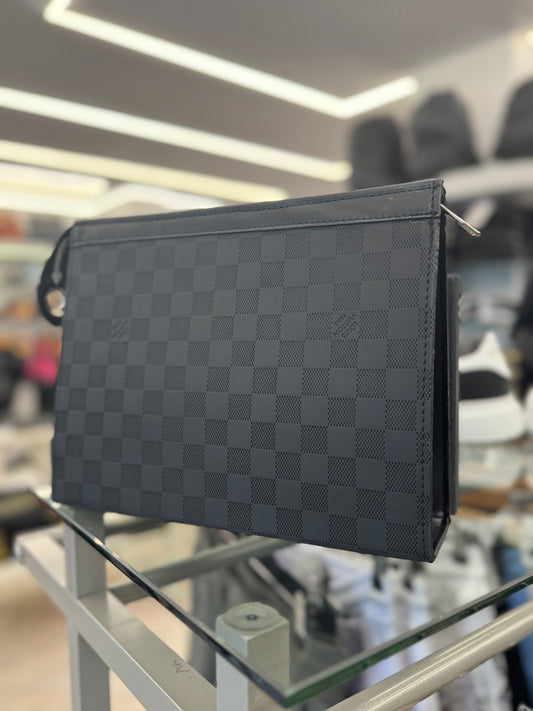 Τσαντάκι Louis Vuitton