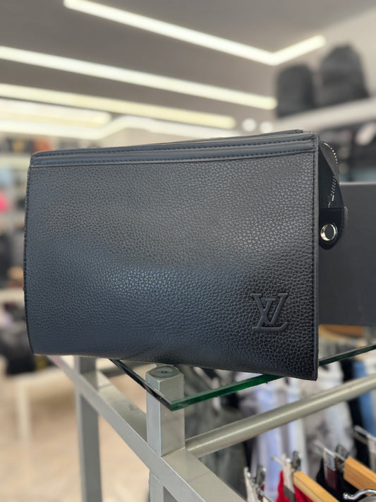 Τσαντάκι Louis Vuitton