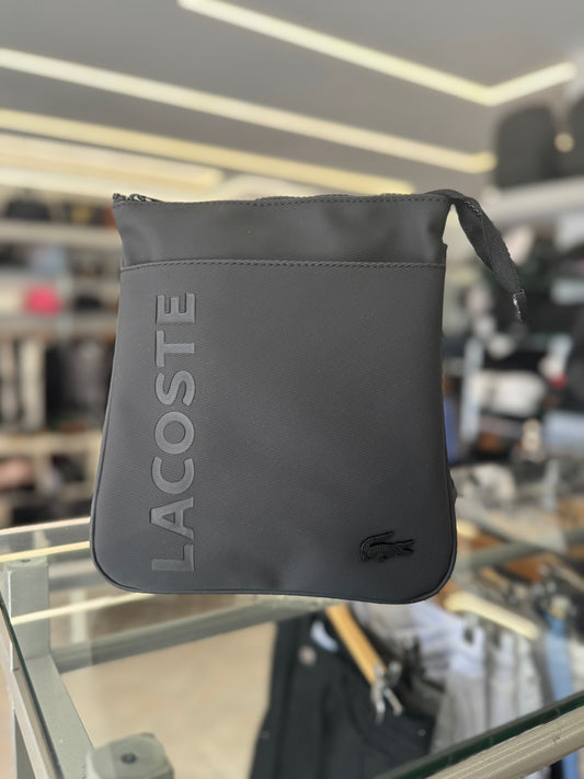 Τσαντάκι Lacoste