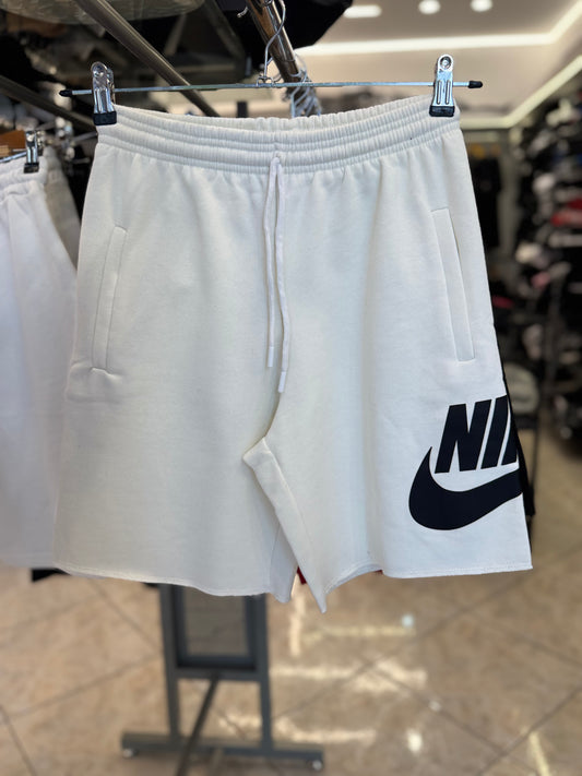 Σορτσάκι Nike - Γκρι