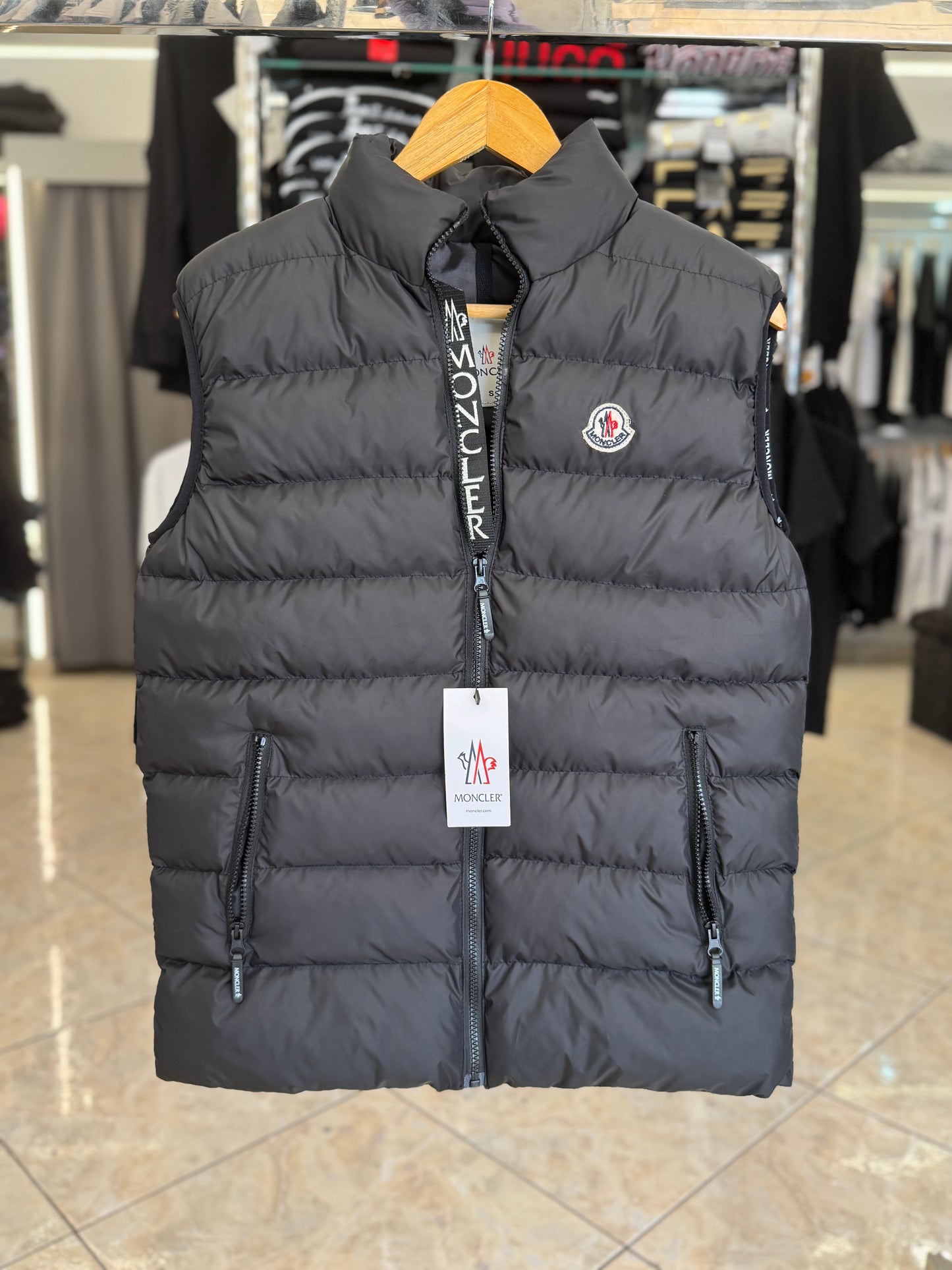 Αμάνικο Moncler